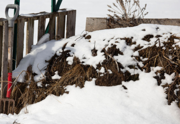 Jak udržet kompost aktivní i v chladných měsících